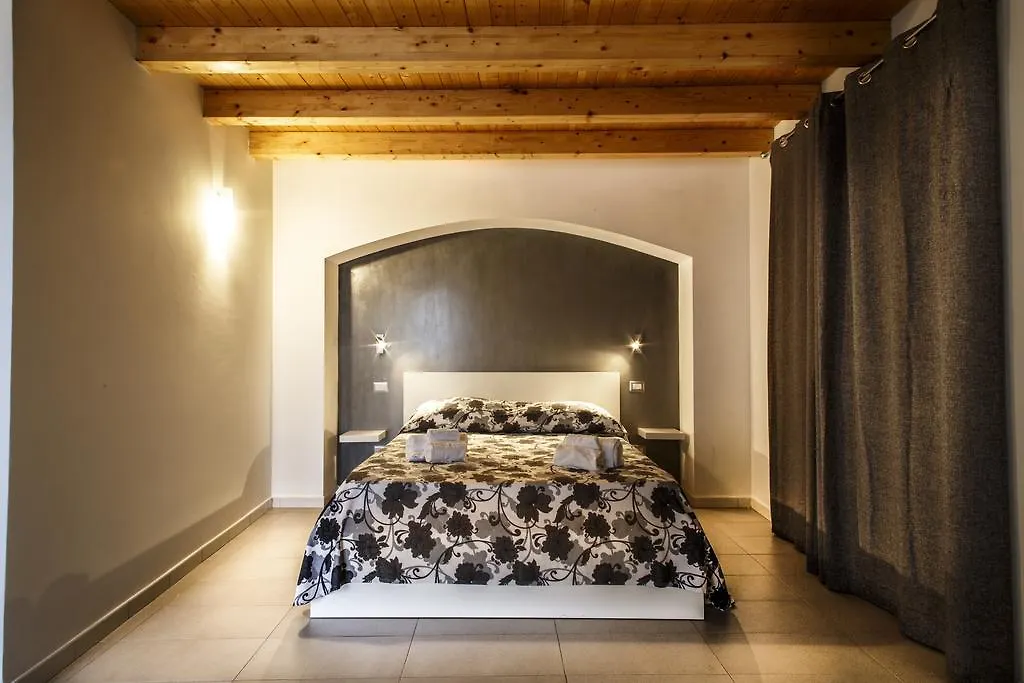 Oda ve Kahvaltı Opera Suite Castellammare del Golfo