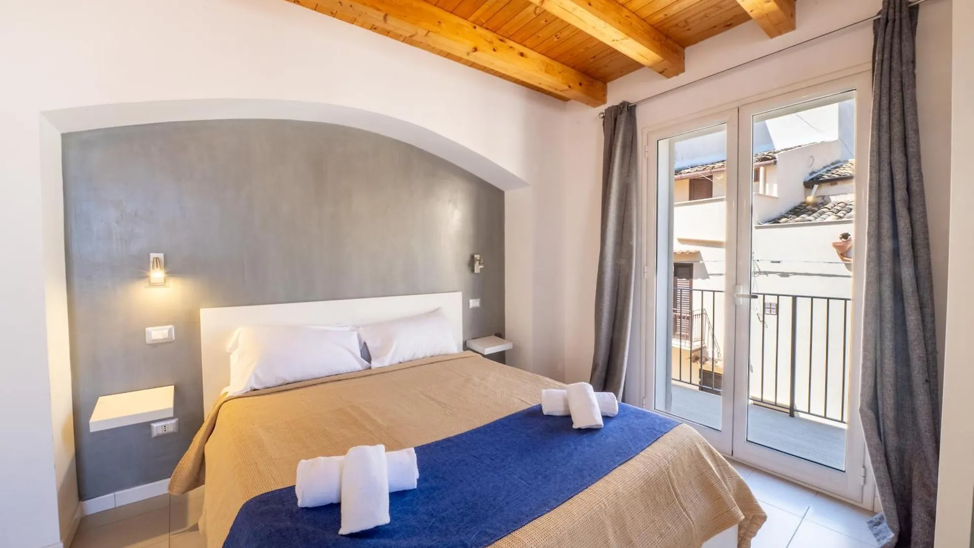 Opera Suite Castellammare del Golfo Bed and breakfast