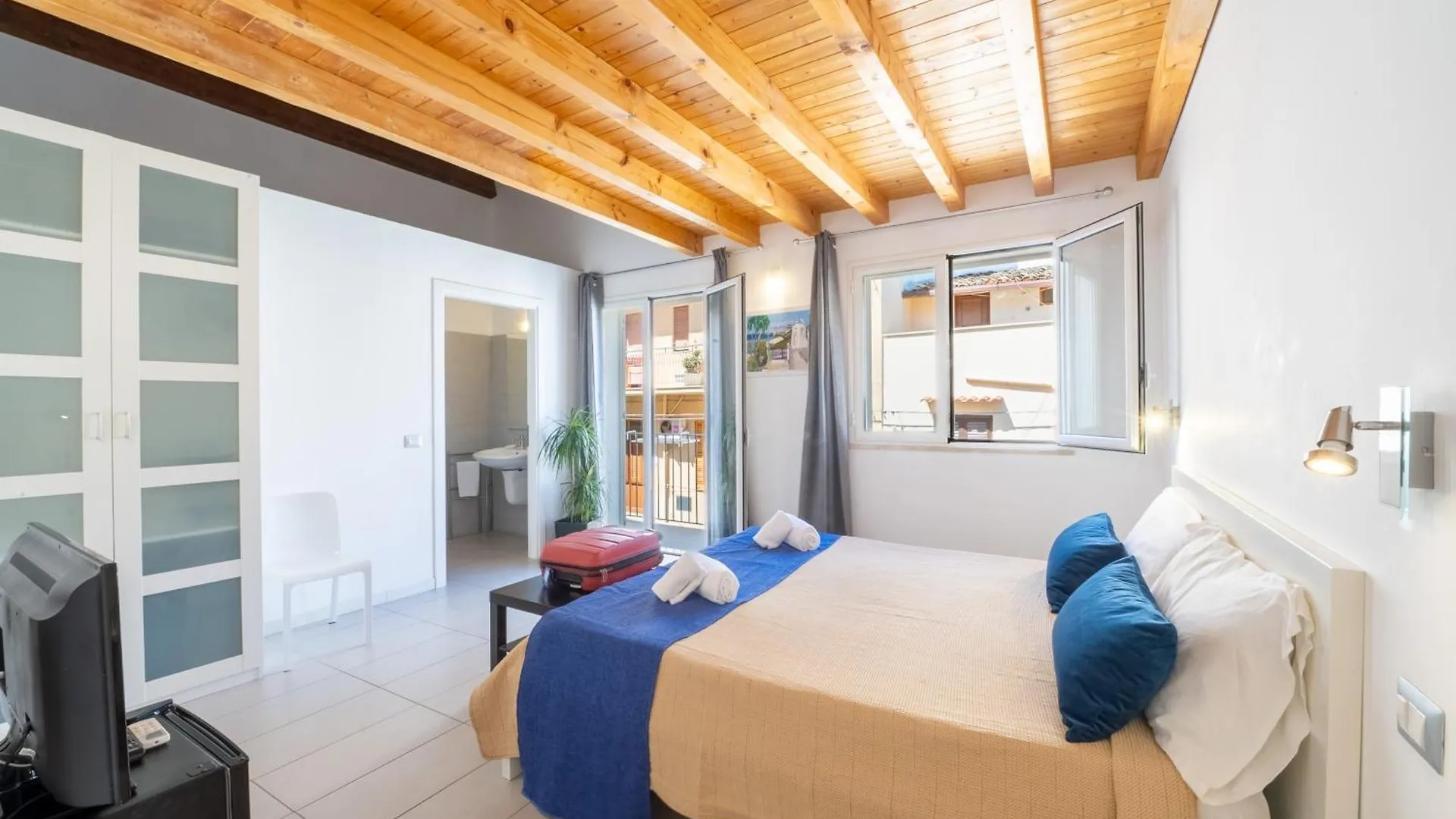 Opera Suite Castellammare del Golfo Bed and breakfast