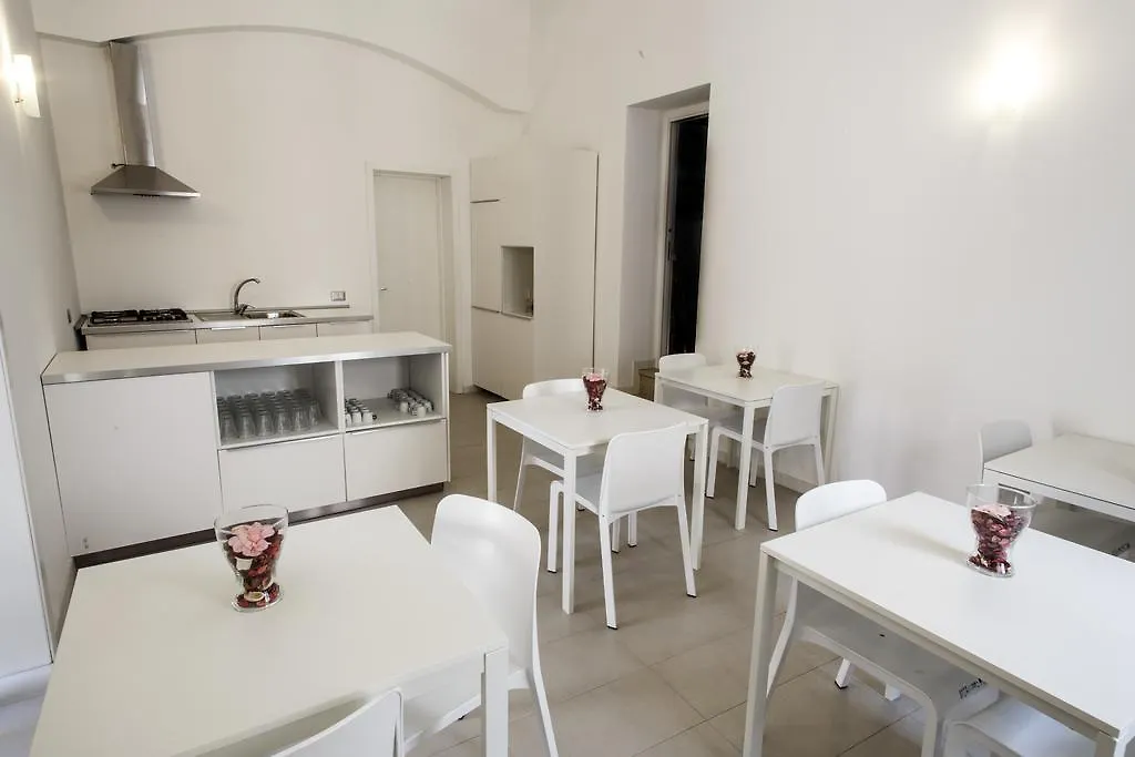 Opera Suite Castellammare del Golfo Bed & Breakfast